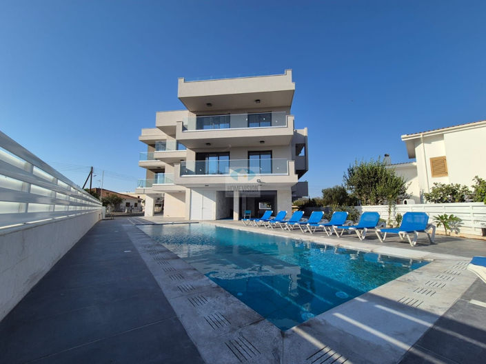 Image No.1-2 Bed Apartment for sale