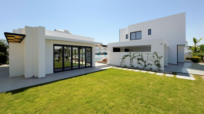 Image No.18-3 Bed Villa for sale