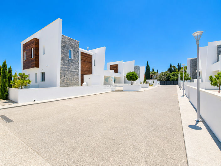 Image No.15-5 Bed Villa for sale