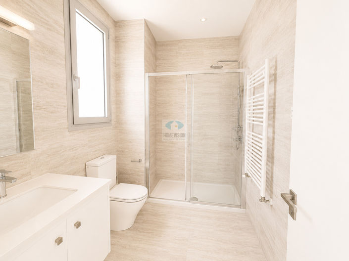 Image No.9-5 Bed Villa for sale