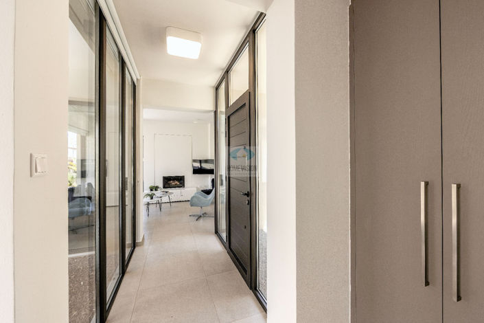 Image No.10-3 Bed Villa for sale