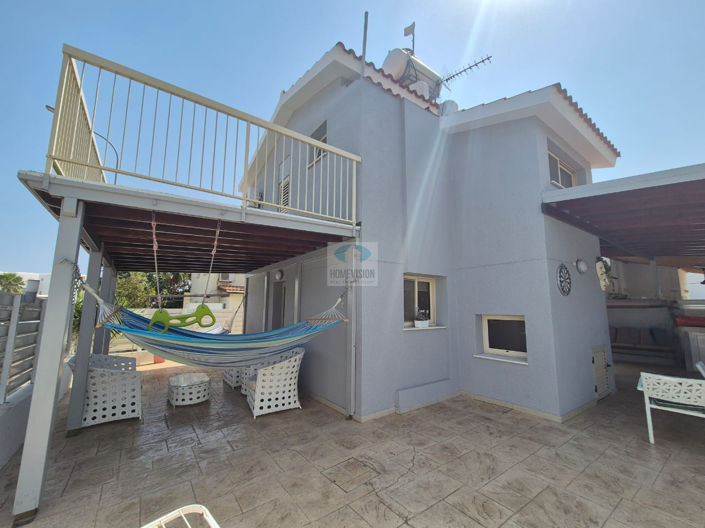 Image No.1-3 Bed Villa for sale