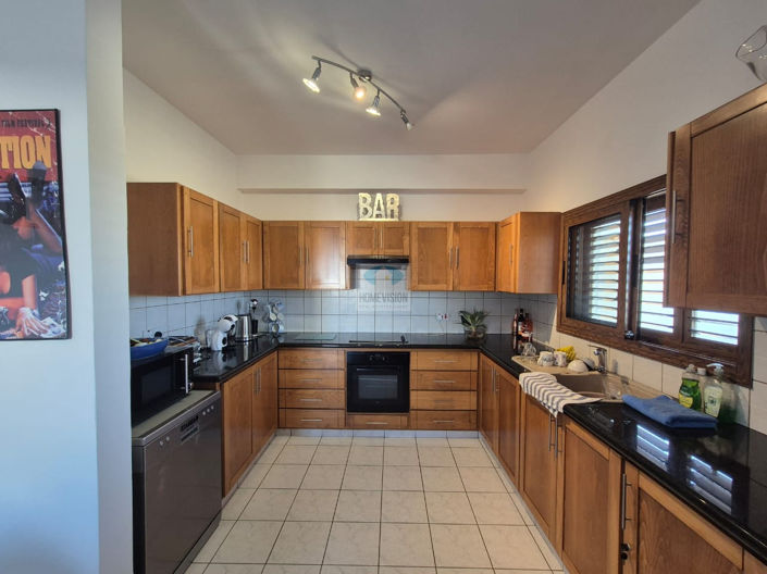 Image No.6-Villa de 4 chambres à vendre à Protaras