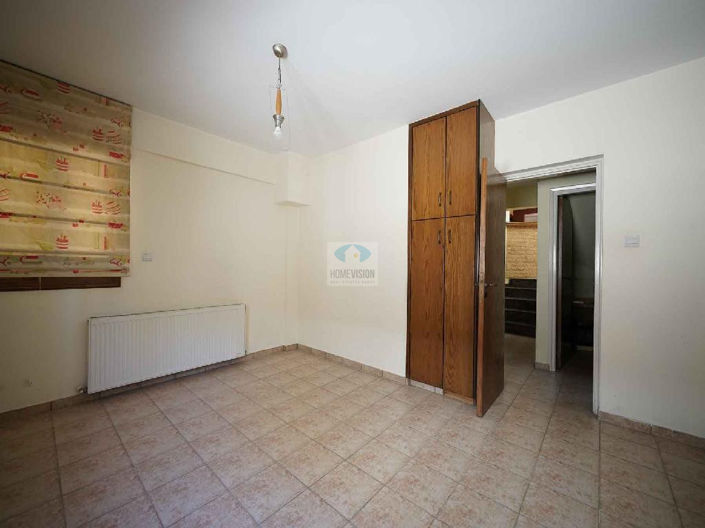 Image No.10-3 Bed Villa for sale