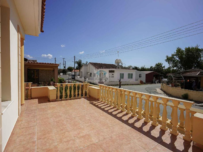 Image No.17-3 Bed Villa for sale