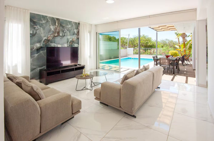 Image No.3-3 Bed Villa for sale