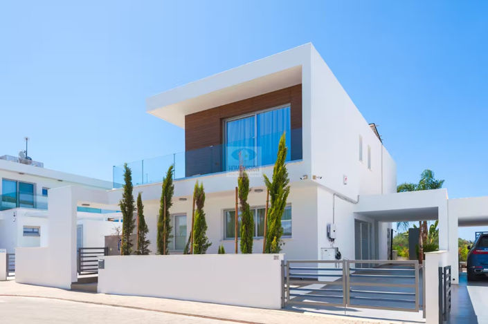 Image No.7-3 Bed Villa for sale