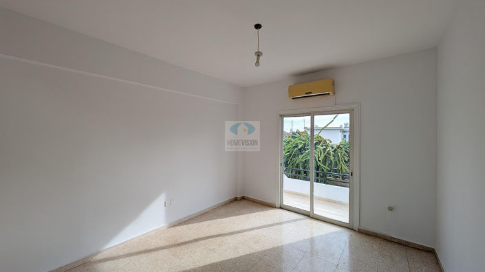 Image No.12-3 Bed Villa for sale