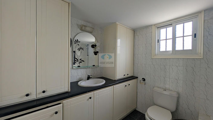 Image No.15-3 Bed Villa for sale