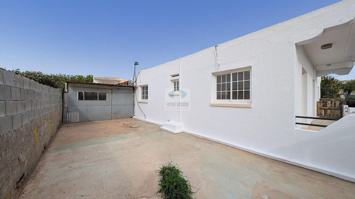 Image No.17-3 Bed Villa for sale