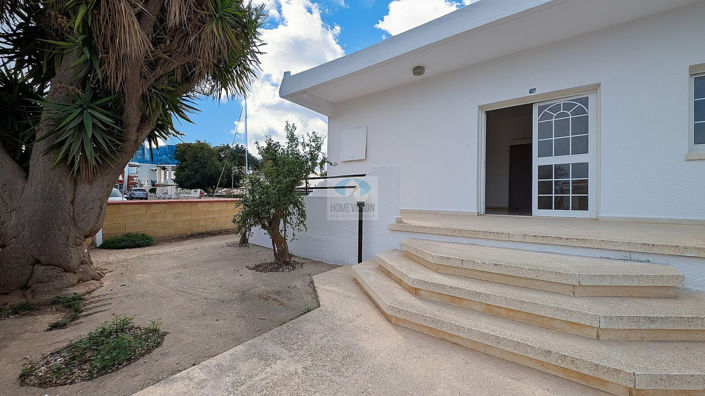 Image No.19-3 Bed Villa for sale