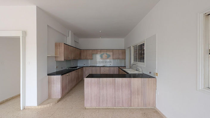 Image No.8-3 Bed Villa for sale