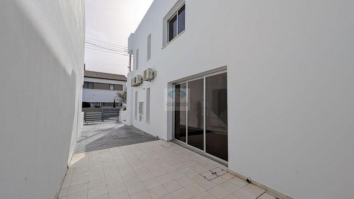 Image No.17-3 Bed Villa for sale