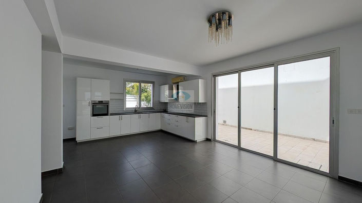 Image No.7-3 Bed Villa for sale