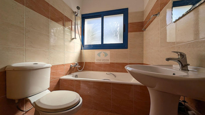 Image No.13-3 Bed Villa for sale