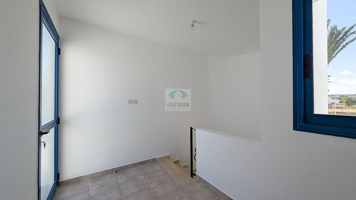 Image No.16-3 Bed Villa for sale