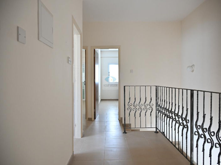 Image No.8-Villa de 3 chambres à vendre à Frenaros