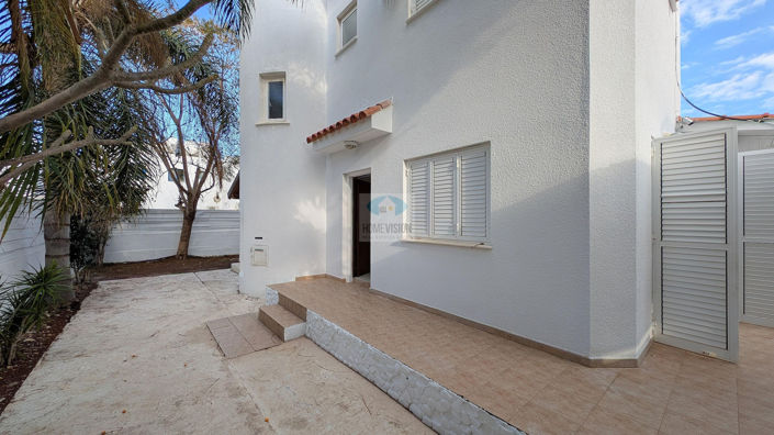 Image No.4-3 Bed Villa for sale