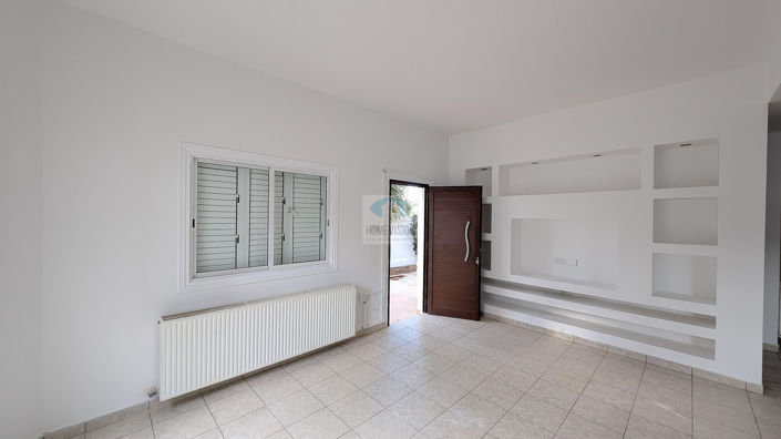 Image No.7-3 Bed Villa for sale