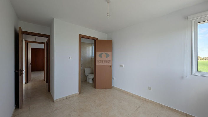 Image No.29-Commercial à vendre à Kiti