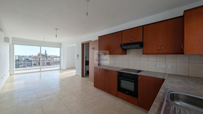 Image No.36-Commercial à vendre à Kiti