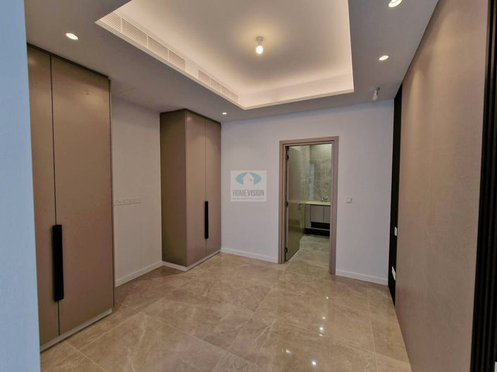 Image No.10-4 Bed Villa for sale