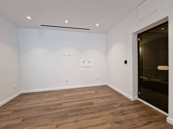 Image No.17-4 Bed Villa for sale