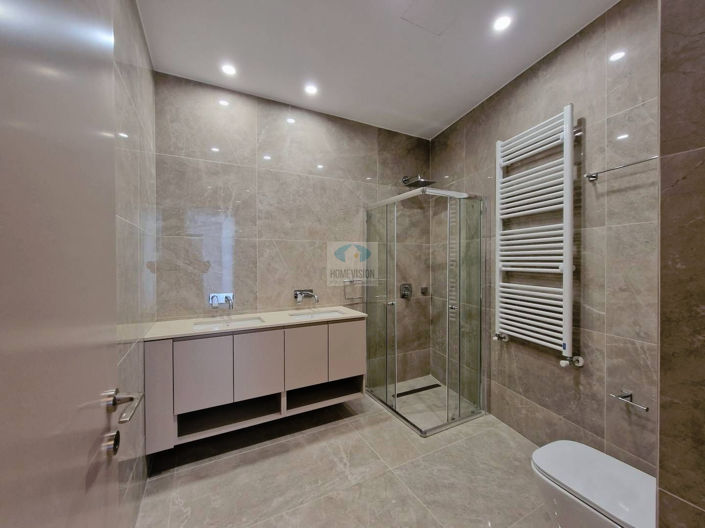 Image No.18-4 Bed Villa for sale