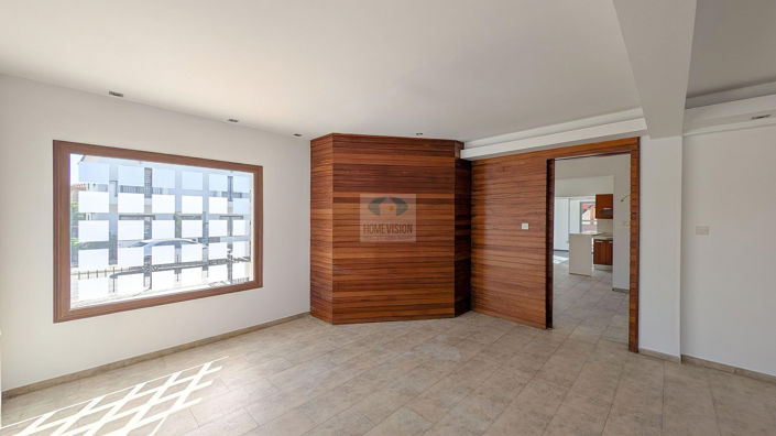 Image No.6-3 Bed Villa for sale