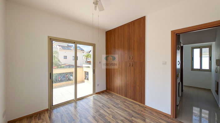 Image No.18-3 Bed Villa for sale