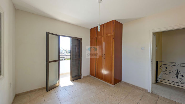 Image No.10-3 Bed Villa for sale