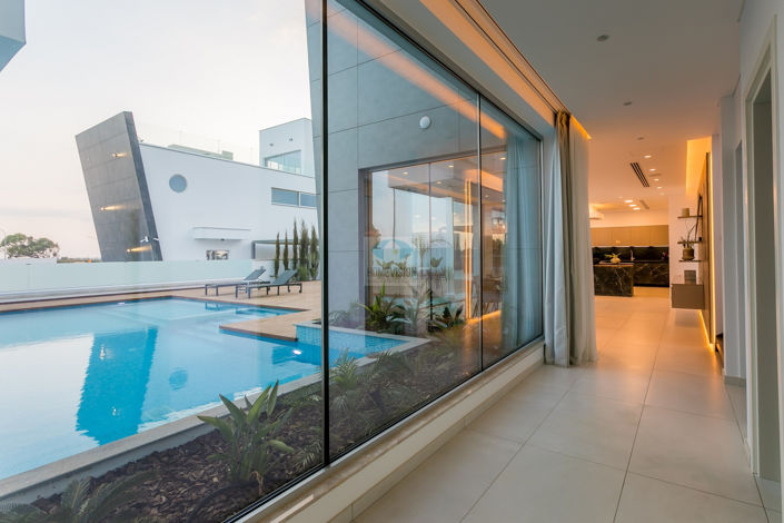 Image No.12-3 Bed Villa for sale