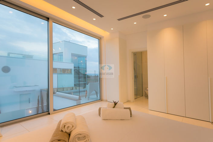 Image No.16-3 Bed Villa for sale