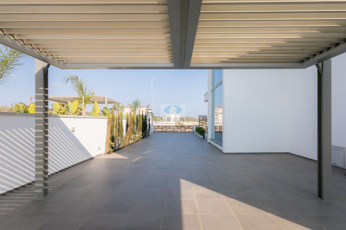 Image No.19-3 Bed Villa for sale