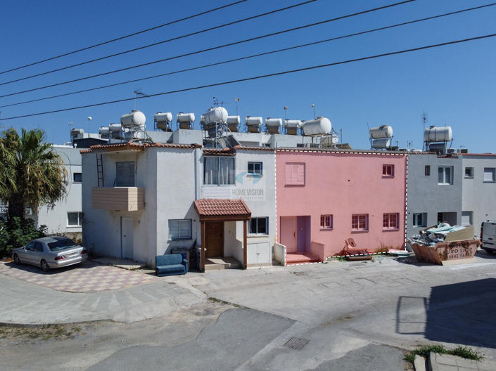 Image No.2-3 Bed Townhouse for sale