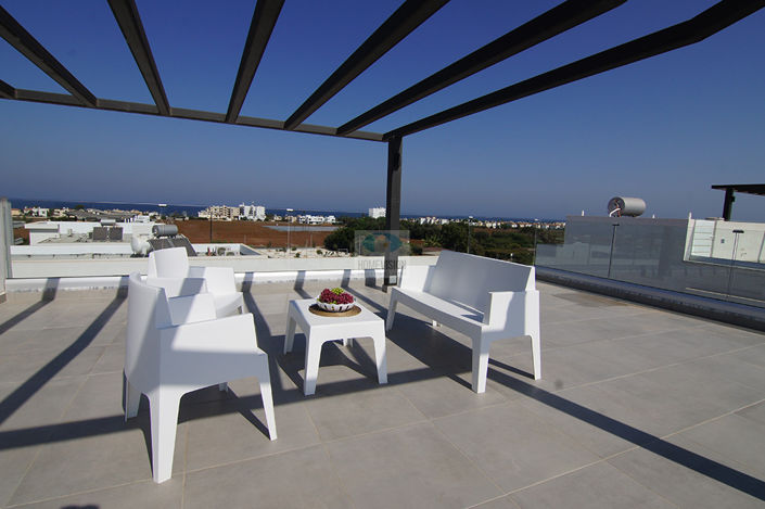 Image No.19-3 Bed Villa for sale