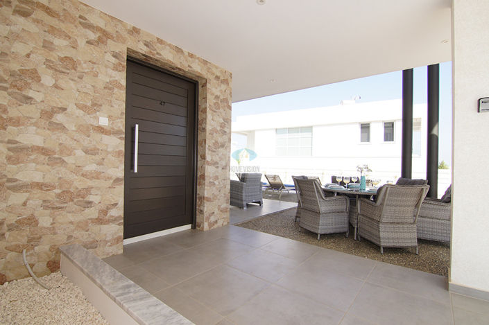 Image No.20-3 Bed Villa for sale