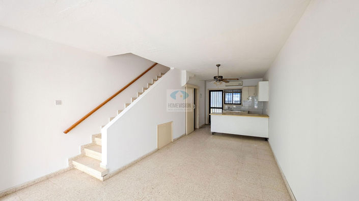 Image No.2-2 Bed Townhouse for sale