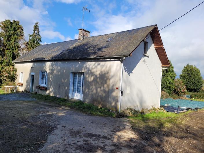 Image No.1-Propriété de pays de 2 chambres à vendre à Le Teilleul