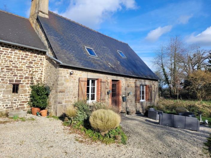 Image No.12-3 Bed Gite for sale