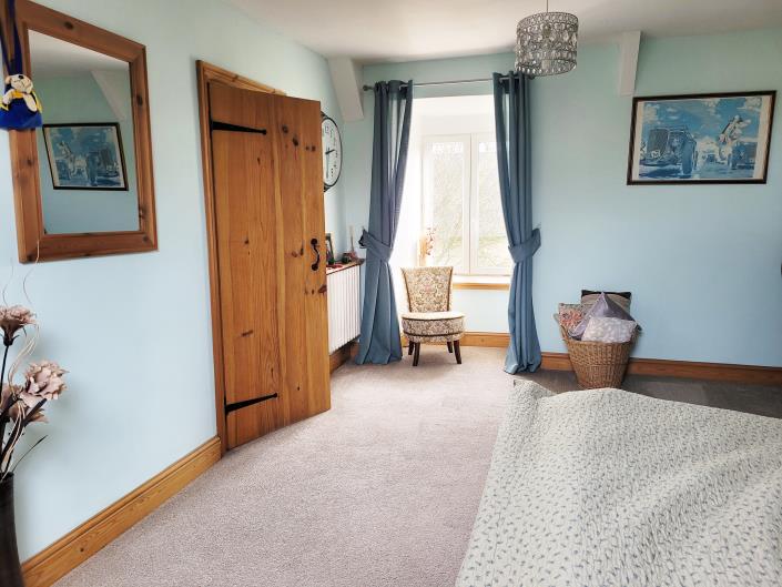 Image No.25-3 Bed Country Property for sale