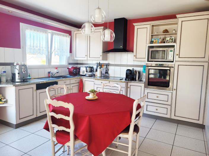 Image No.9-4 Bed House/Villa for sale