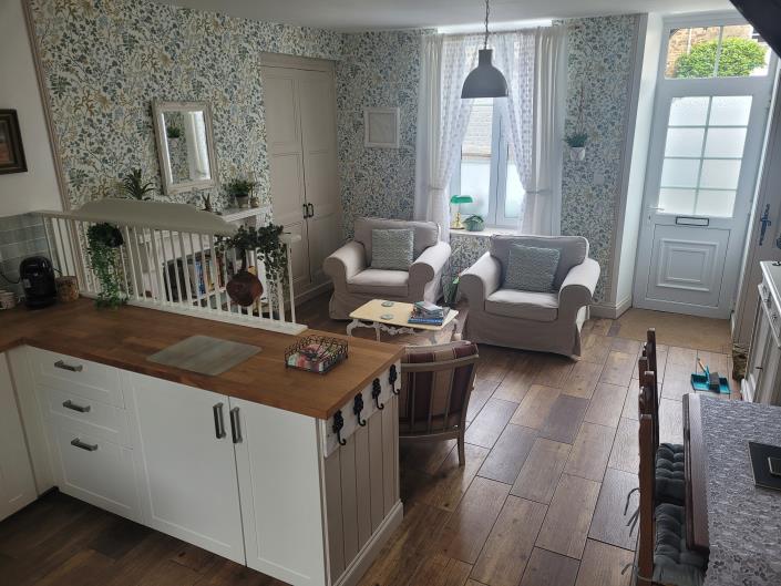 Image No.4-2 Bed Cottage for sale