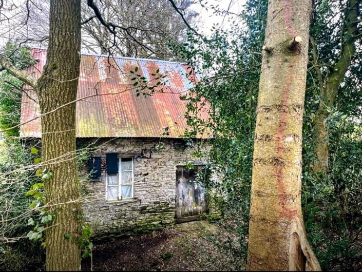 Image No.6-4 Bed Country Property for sale