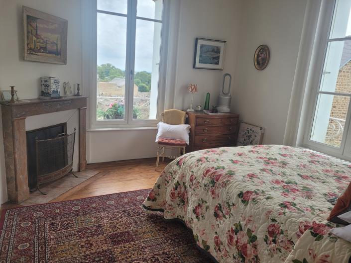 Image No.18-Châteaux de 5 chambres à vendre à Lassay-les-Châteaux