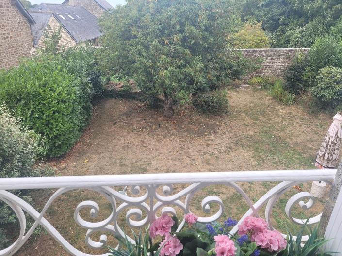 Image No.21-Châteaux de 5 chambres à vendre à Lassay-les-Châteaux