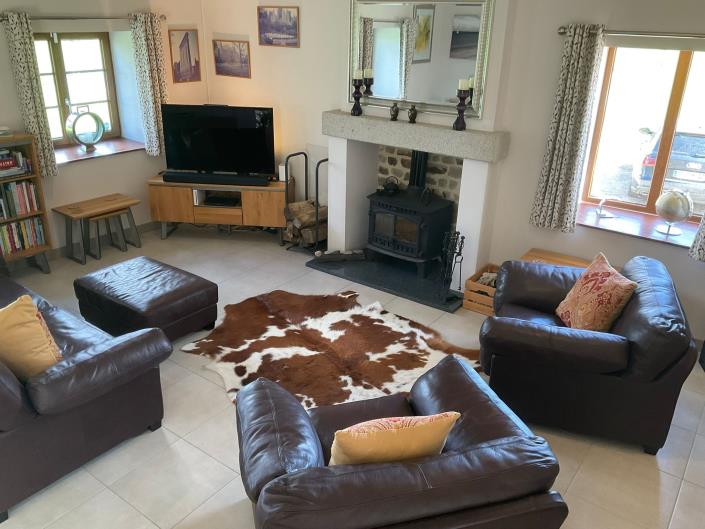 Image No.9-4 Bed Country House for sale