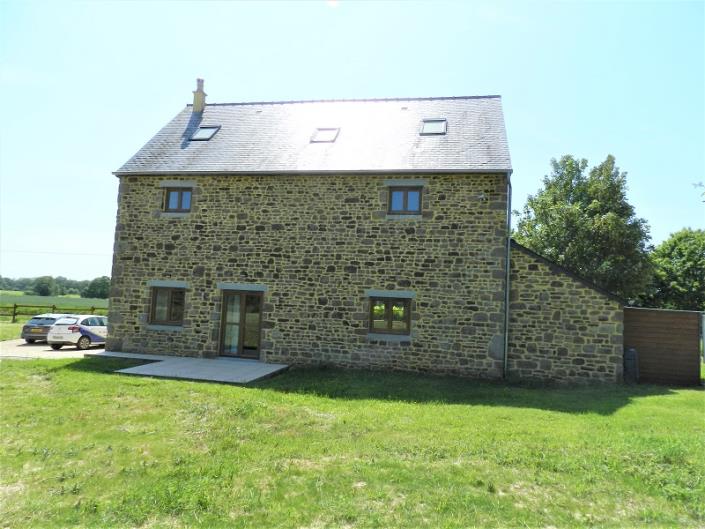 Image No.26-4 Bed Country House for sale