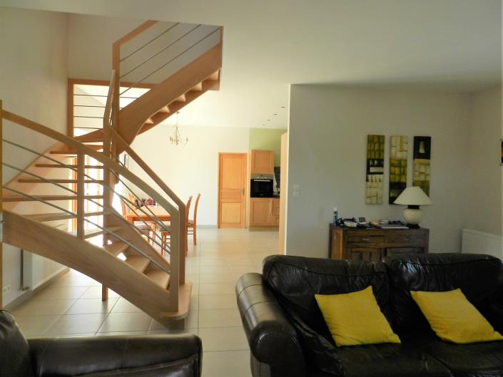 Image No.10-4 Bed Country House for sale