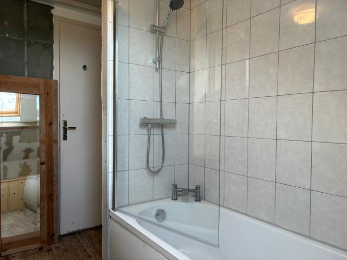 Image No.34-4 Bed Country House for sale